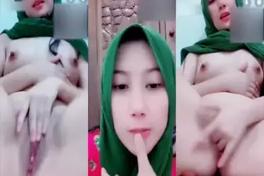 Bokep Jilbab Chat Sex Berujung Colmek Jari - Bokep2026